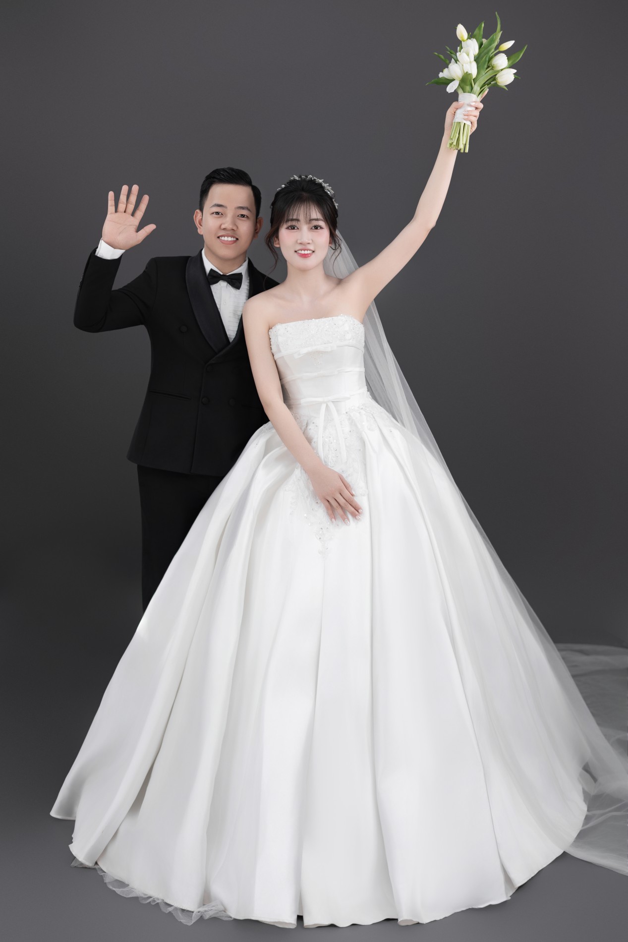 VĨNH TÙNG & THÙY DƯƠNG